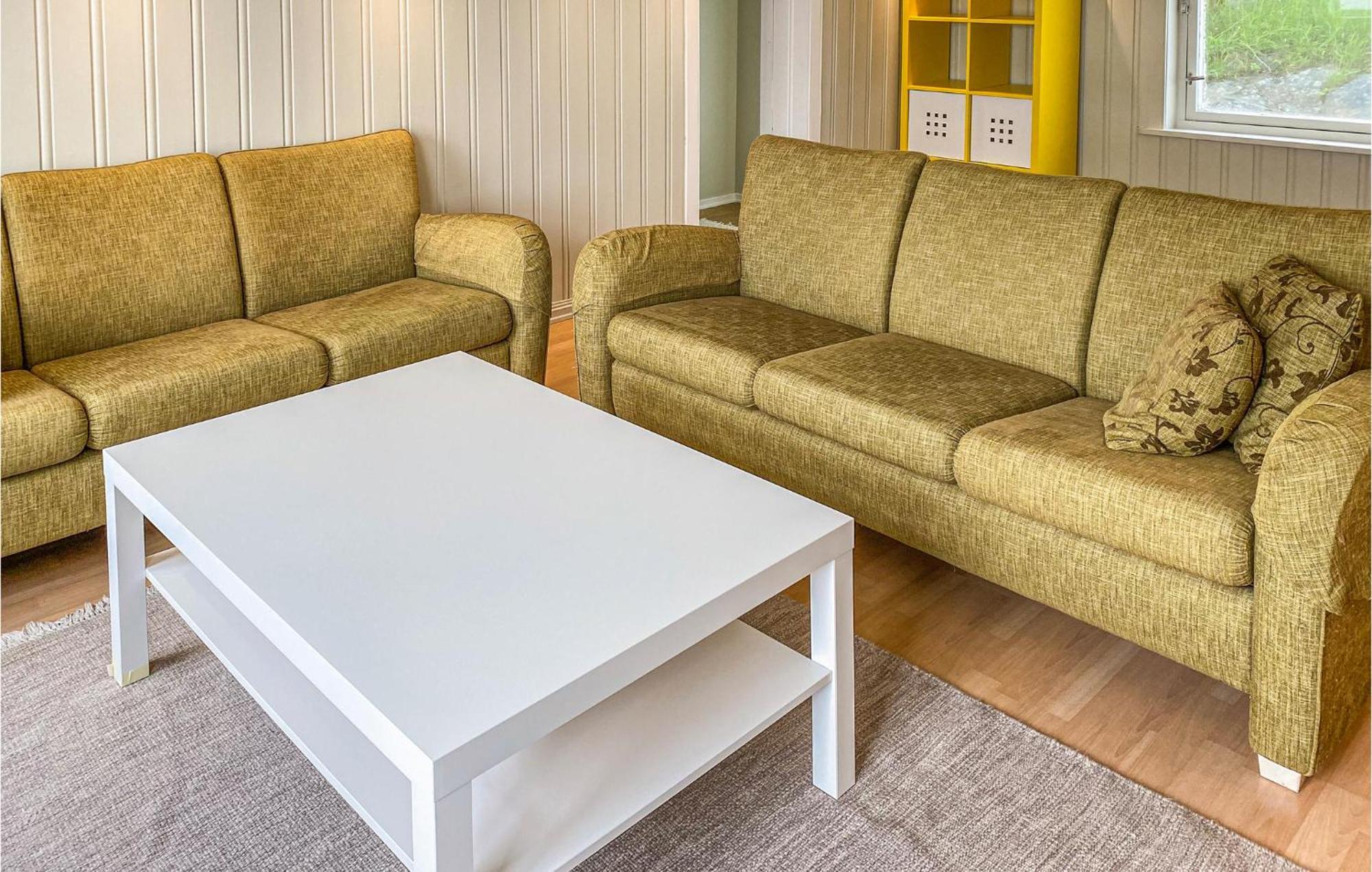 Awesome Home In Kristiansund With House Sea View Ngoại thất bức ảnh